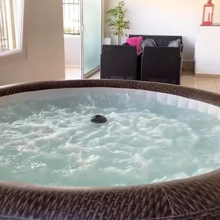 Golden View Penthouse With Jacuzzi Zadar